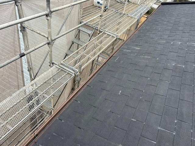 甲府市　屋根カバー工事